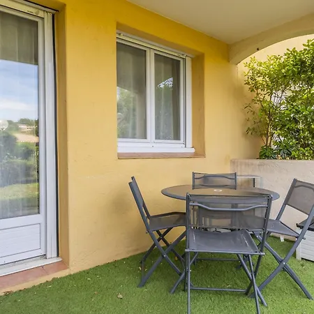 Azur Roquebrune-sur-Argens